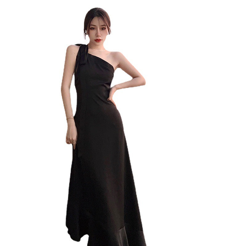 Women's Niche Sloping Shoulder High-end