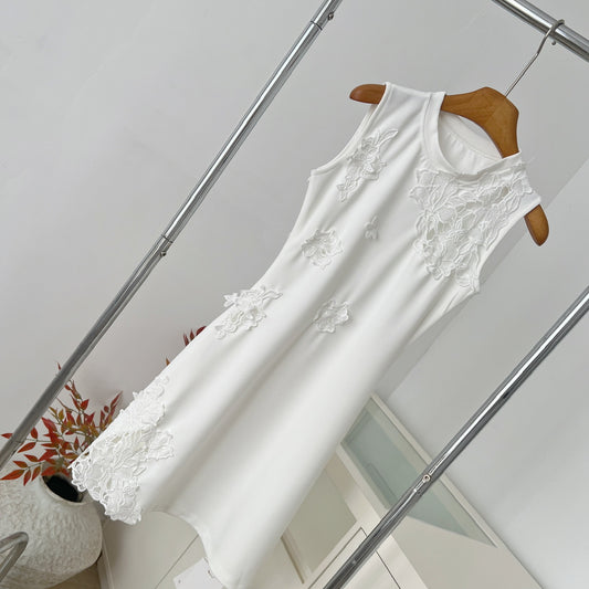 White Lace Openwork Design Sleeveless Dress Skirt