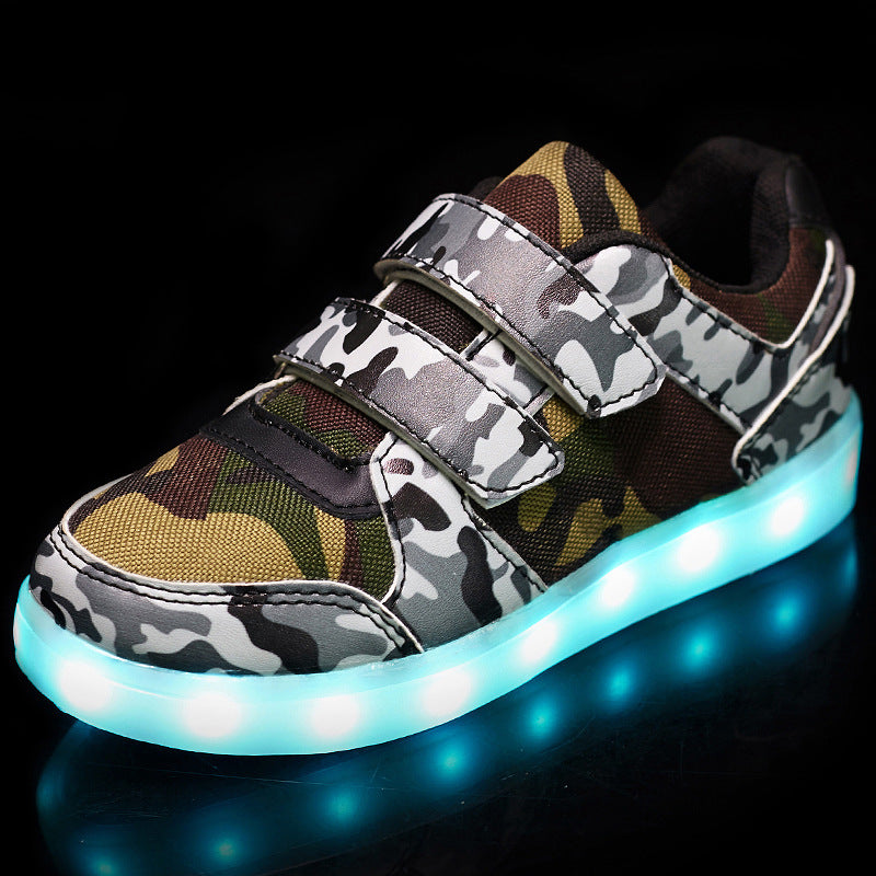 LED light children's shoes