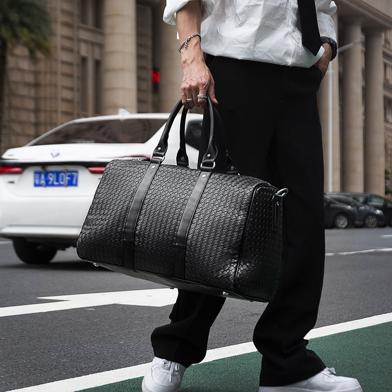 Single shoulder hand-woven bag