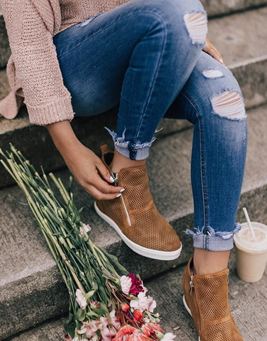 Casual shoes round toe hollow