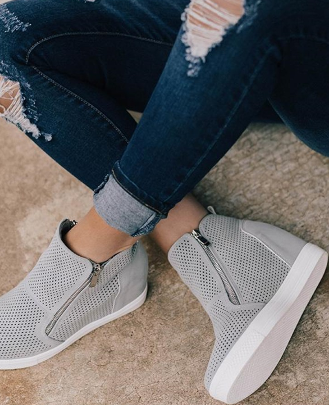 Casual shoes round toe hollow