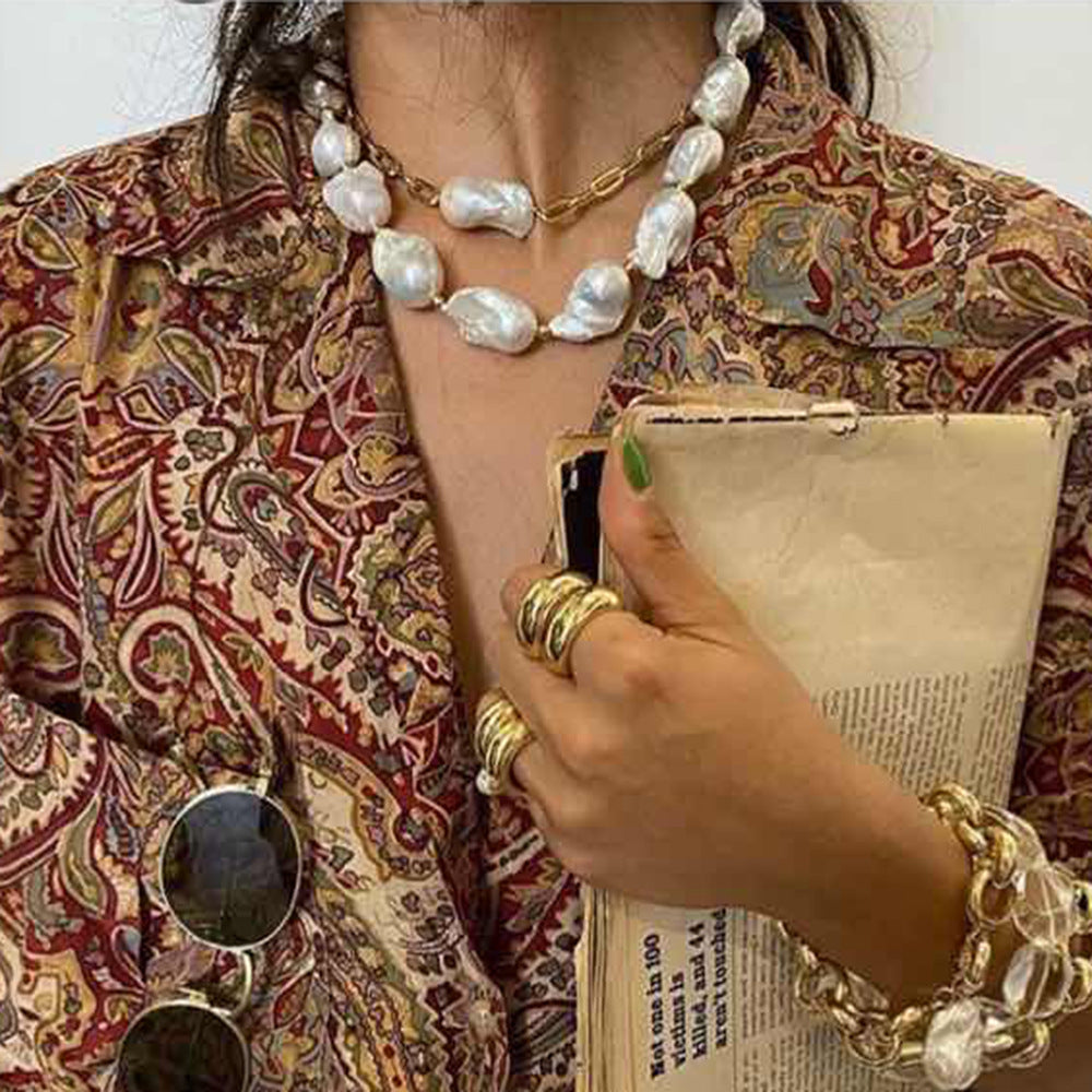 Irregular Pearl Necklace