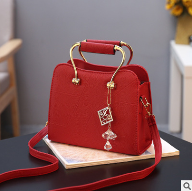 Female Shoulder Diagonal Bag