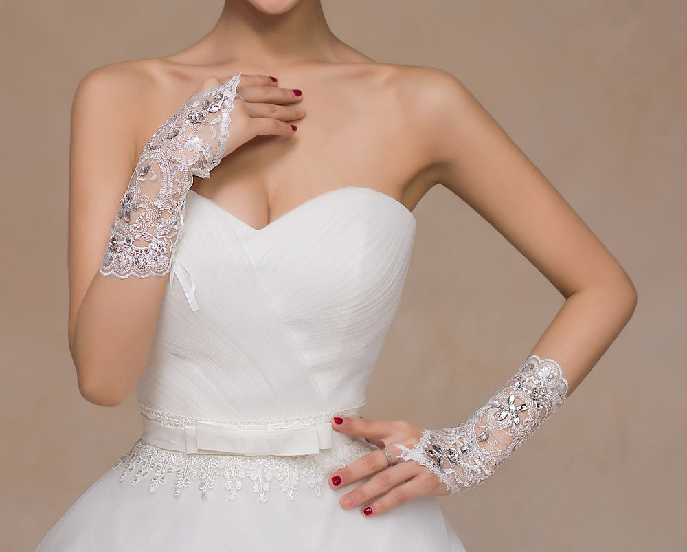 Wedding dress gloves