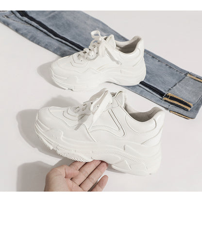 Breathable white shoes