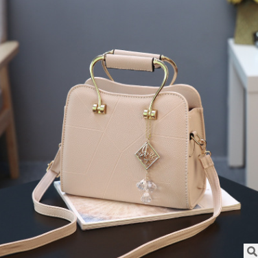 Female Shoulder Diagonal Bag