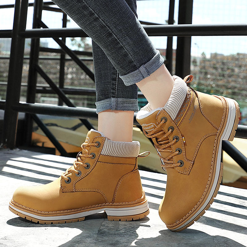 Style fashionable Martin boots