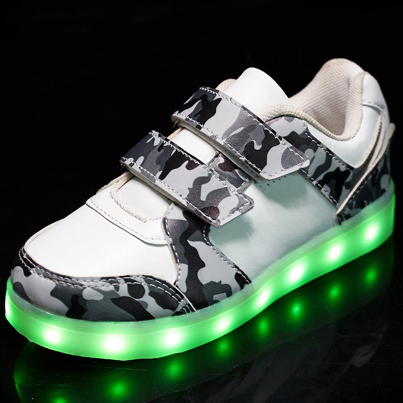 LED light children's shoes