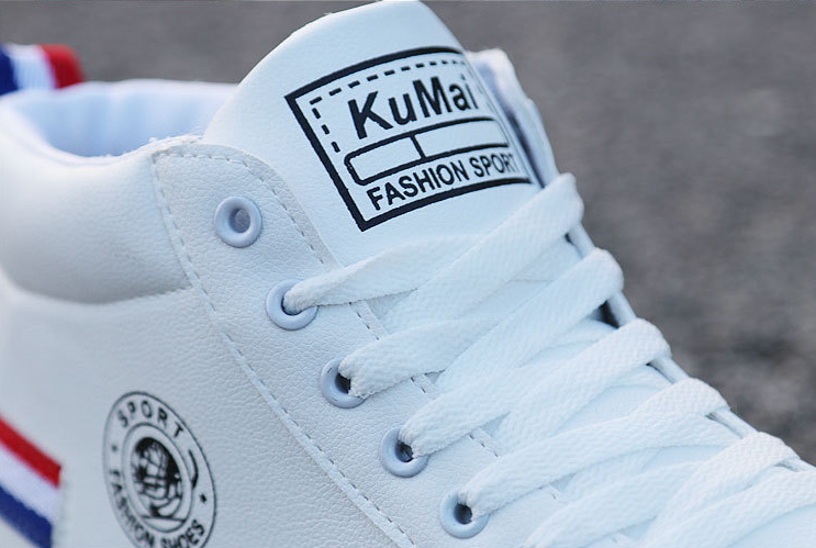 Men's casual shoes