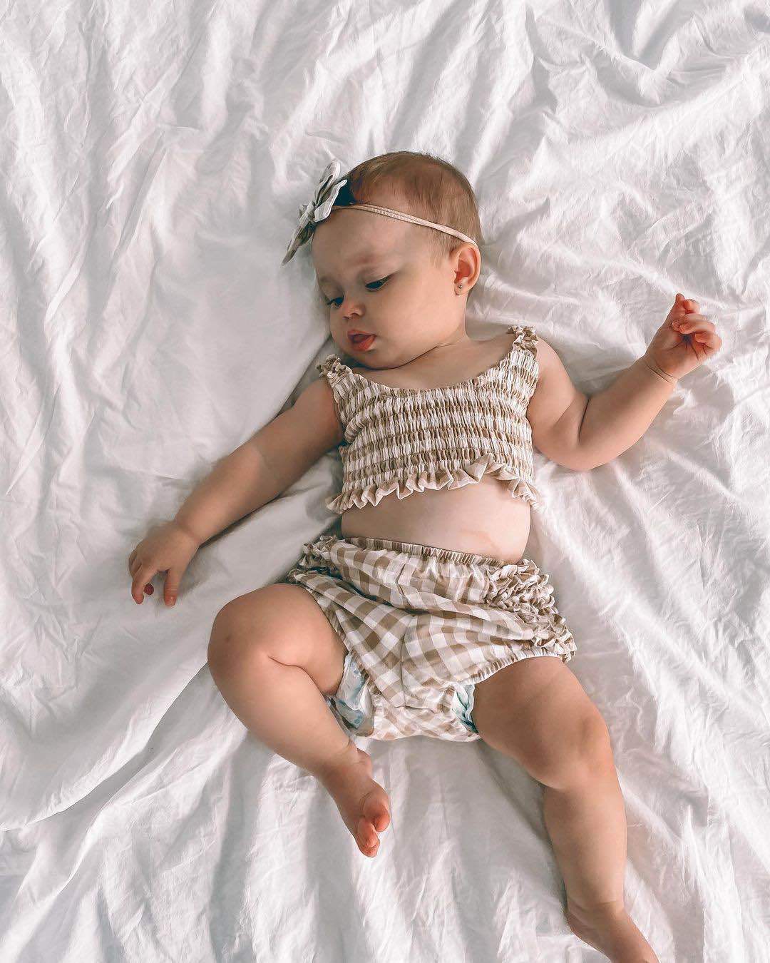 Baby Sleeveless Lace Sling Top Bread Pants Headband Three Piece Set